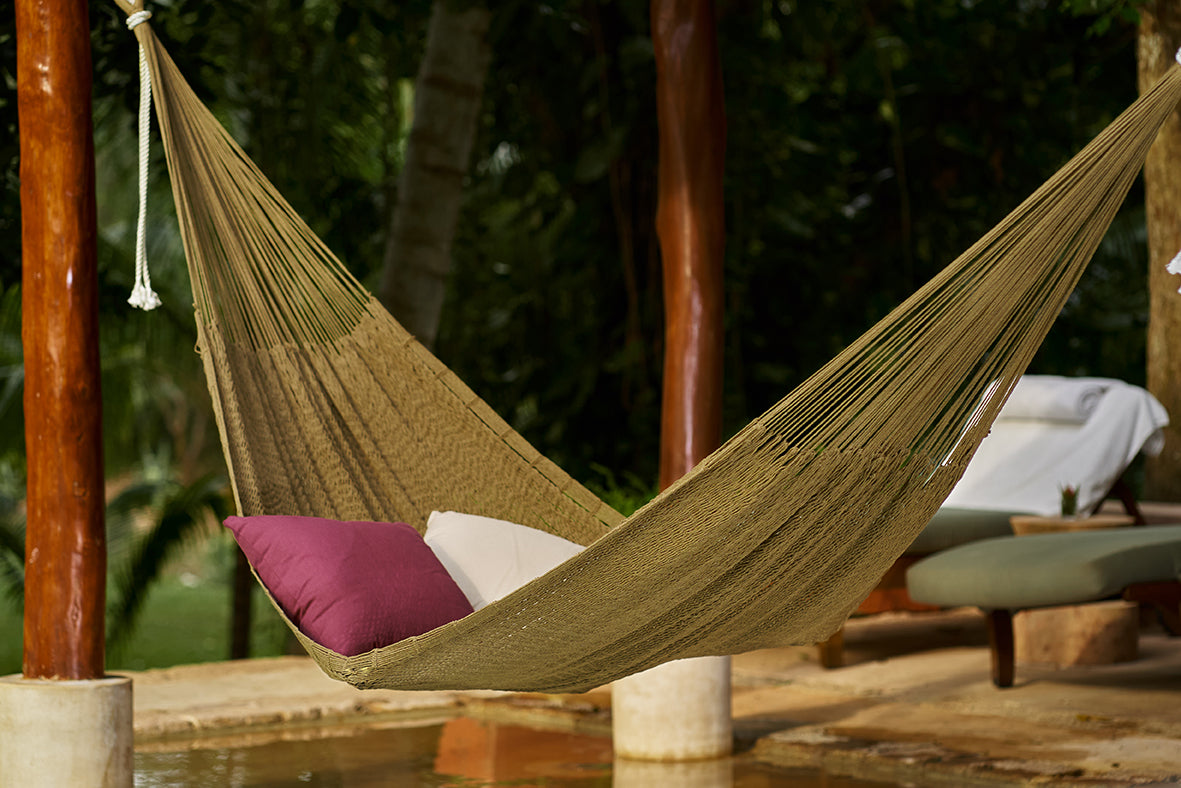 Outdoor undercover cotton  hammock King size Cedar