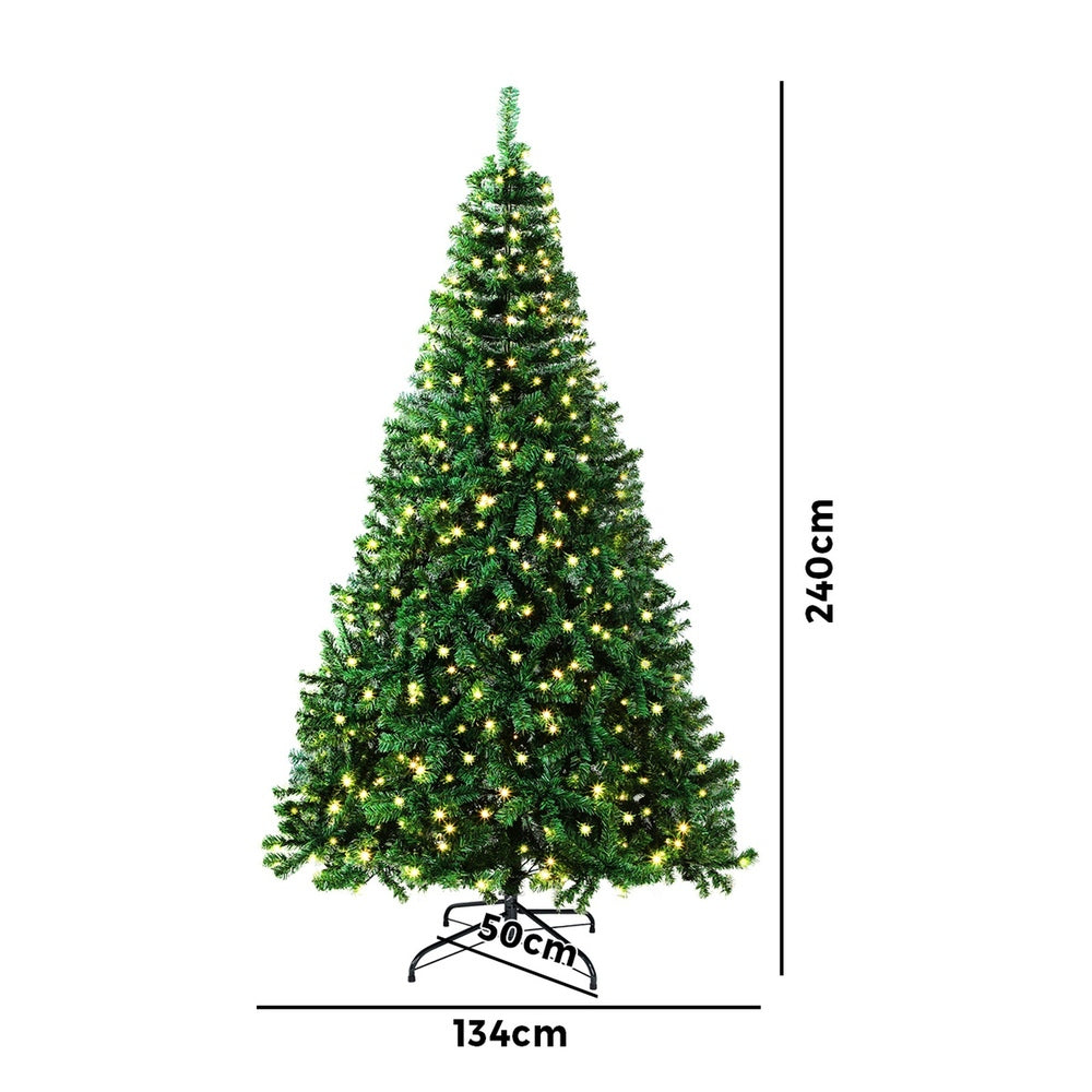 Tinseltown LED Christmas Tree 2.4M 8FT Green 1450 Tips