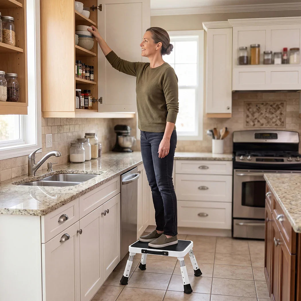 Levede Folding Aluminium Step Stool 150kg 3 Height Adjustable Portable Multi-Use-2050059014036918278