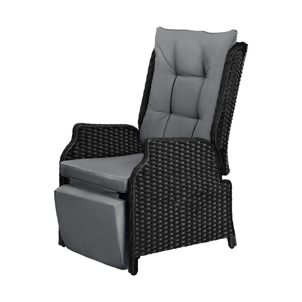 Outdoor Recliner with Adjustable Footrest Black