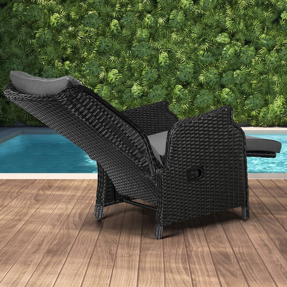 Outdoor Recliner with Adjustable Footrest Black