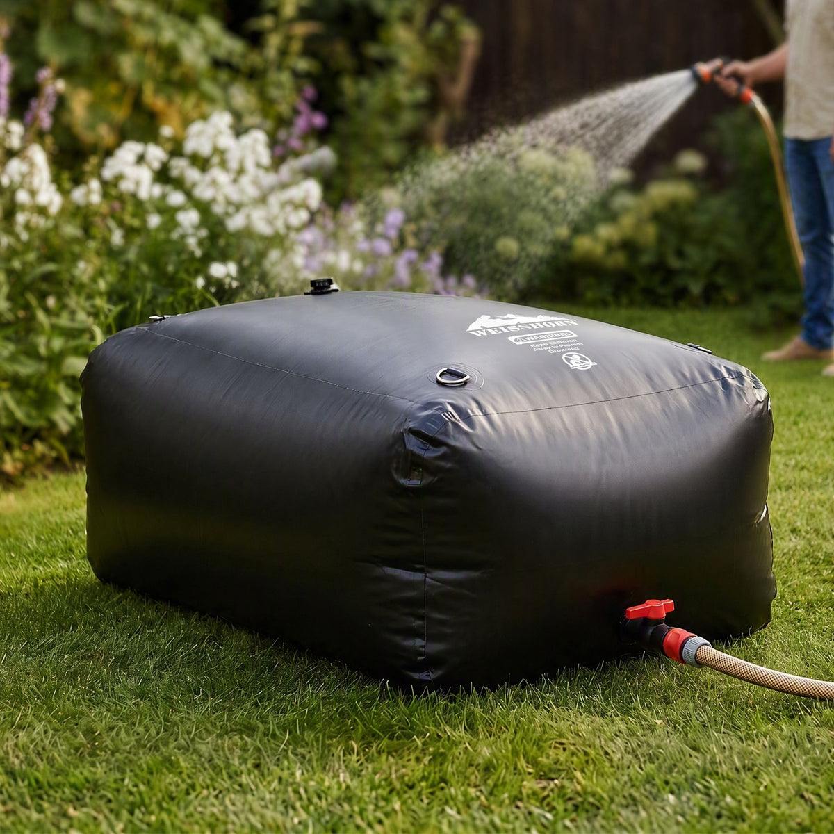 Weisshorn 1000L Collapsible Water Bladder, Portable PVC Rainwater Tank, Black