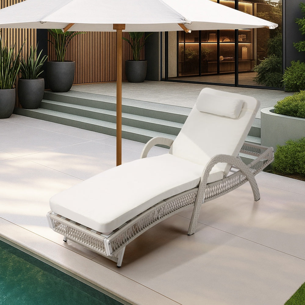 Livsip Sun Lounge Wicker Bed Outdoor Patio Furniture Beige