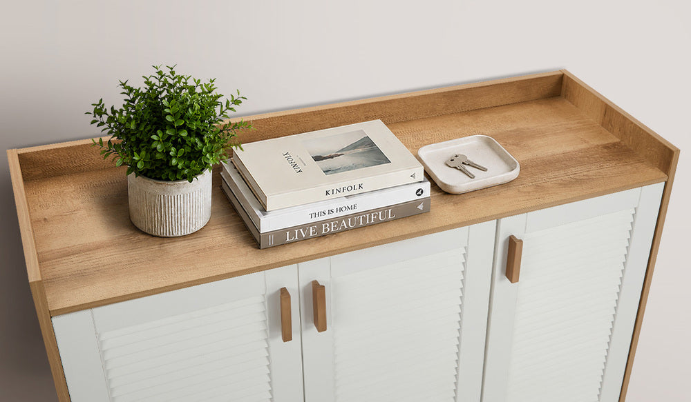 3‑Door Shoe Cabinet – Slatted Doors, Adjustable Shelves, Natural & White