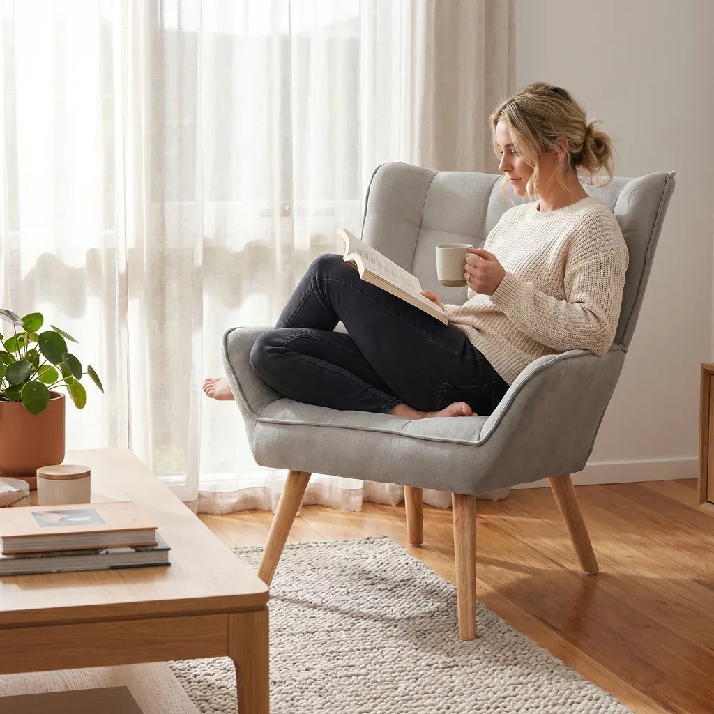 Cindy Armchair – Faux Linen Fabric, Rubberwood Legs, Grey