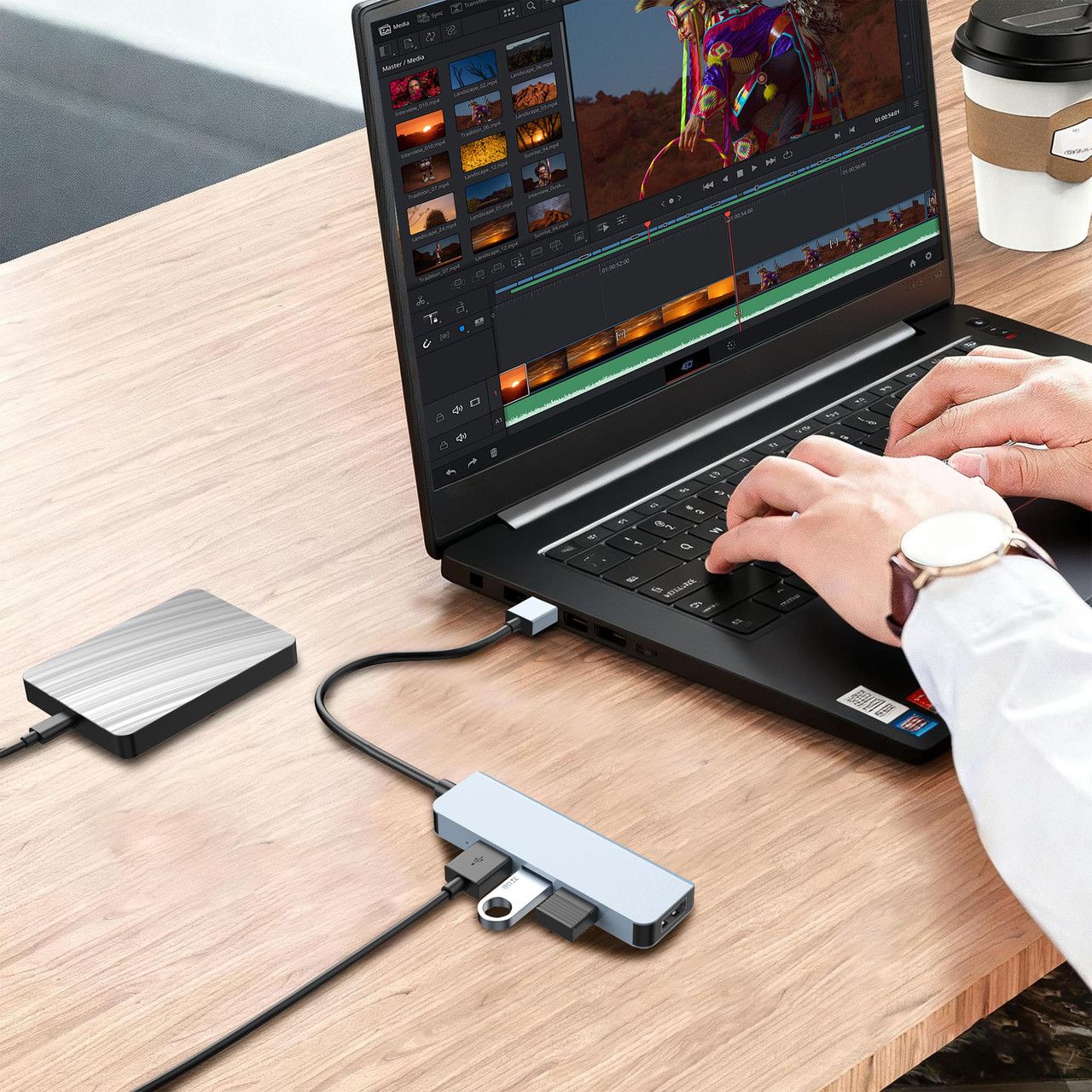 Laser USB 3.0 Data Hub with 4 USB-A Ports