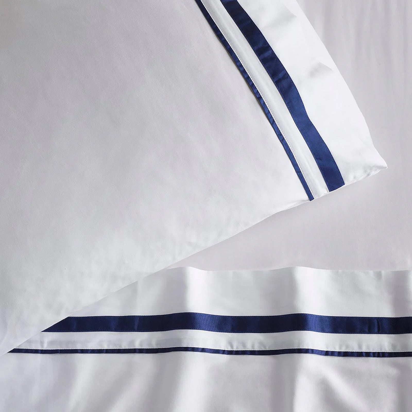 Cloud 1000 TC Egyptian Cotton White Navy Super King Sheet sets