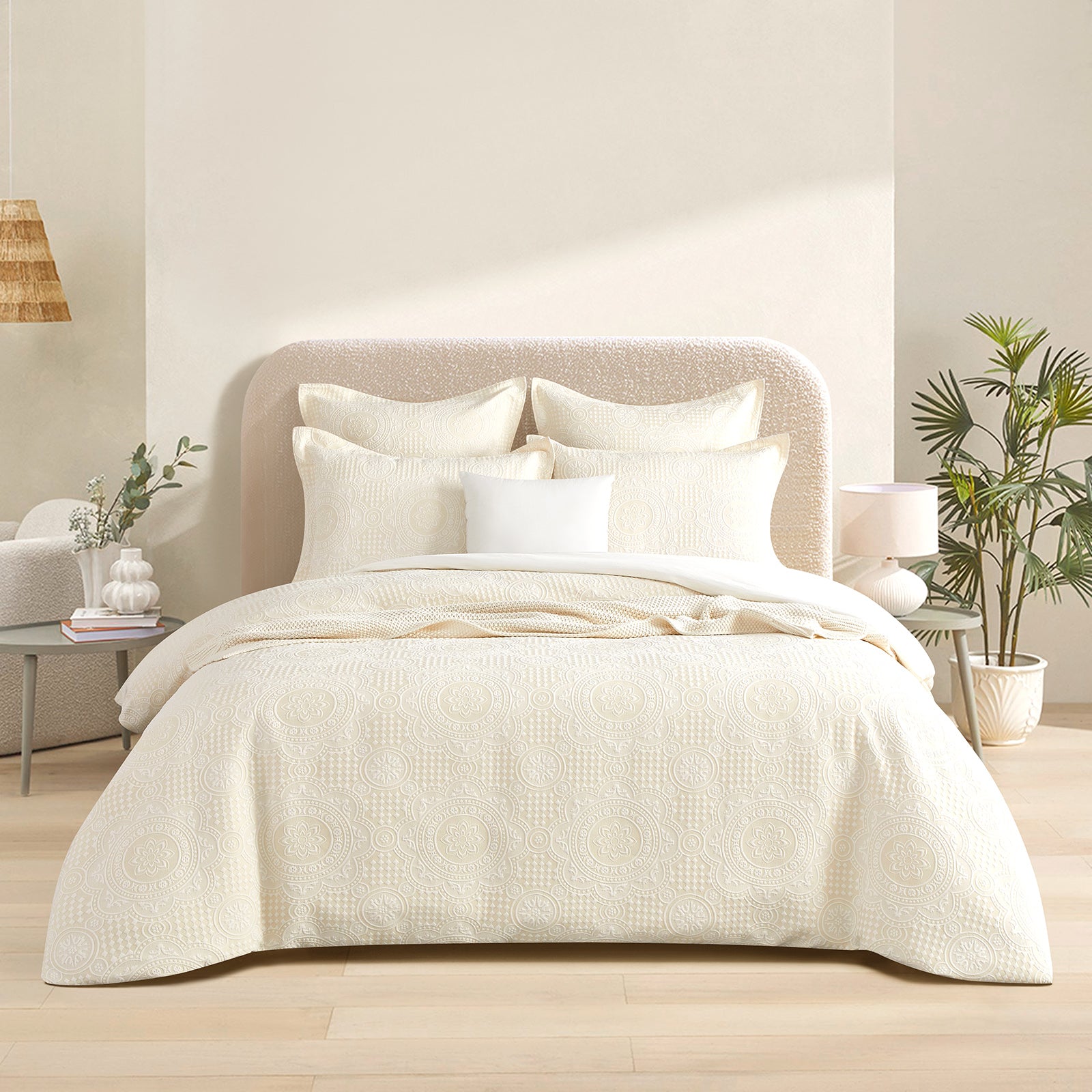 Dakota Beige Jacquard Super King Quilt Cover Set