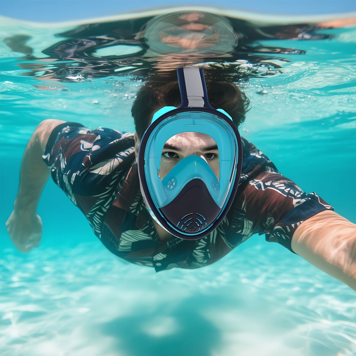 S/M  Full-face silicone snorkeling mask, full-dry panoramic snorkeling mirror, camera bracket, large frame anti-leakage and anti-fog swimming mirror set for adults.