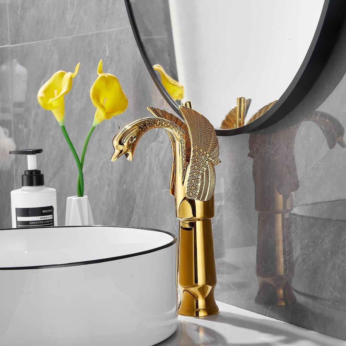 Swan-Shaped Single-Handle Single-Hole Vessel Faucet – Deck-Mounted Bathroom Sink Faucet, Tall Model, Elegant Vanity Faucet - Rose Gold - Size 33cm