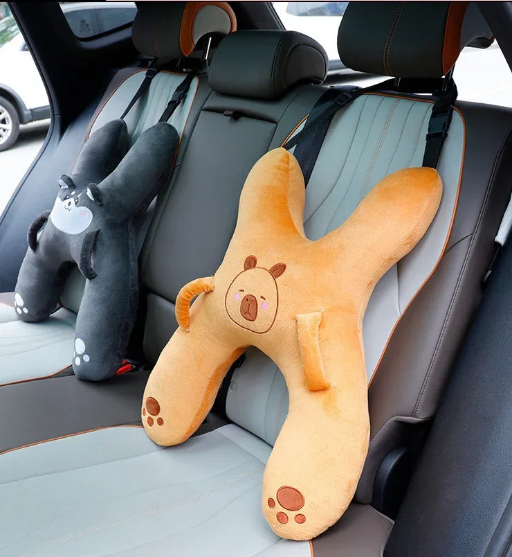 Christmas gift for kids-Kids Travel Pillow, Ergonomic Plush Support for Car Rides, Comfortable Sleep Companion for Children（black dog）