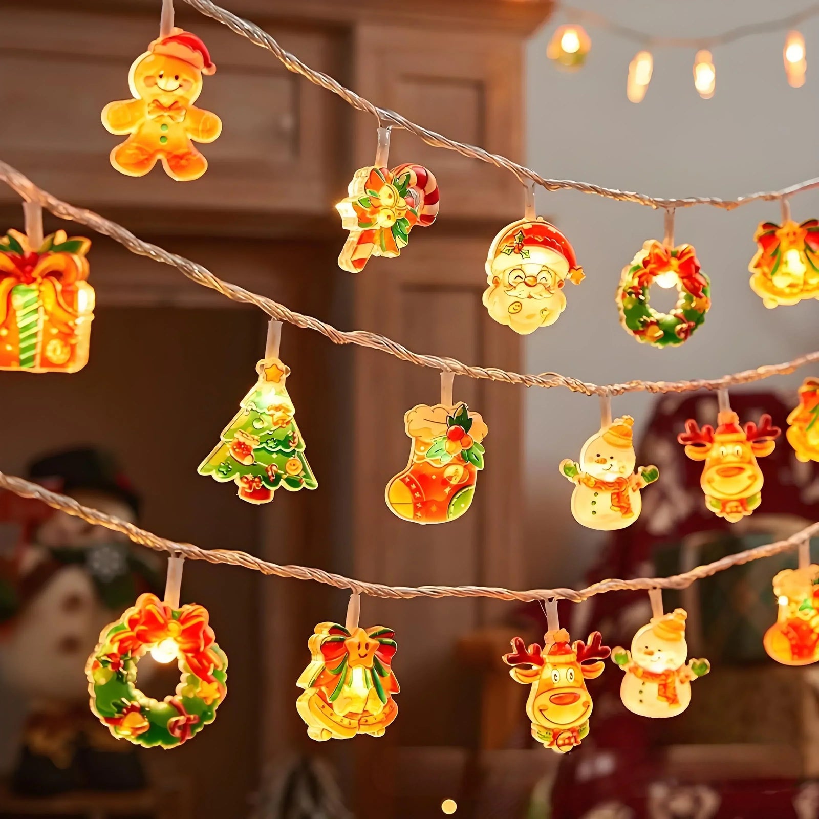 6M 40-LED Christmas Fairy String Lights: Santa/Snowman/Wreath Battery-Powered Warm White Decor for Home/Party
