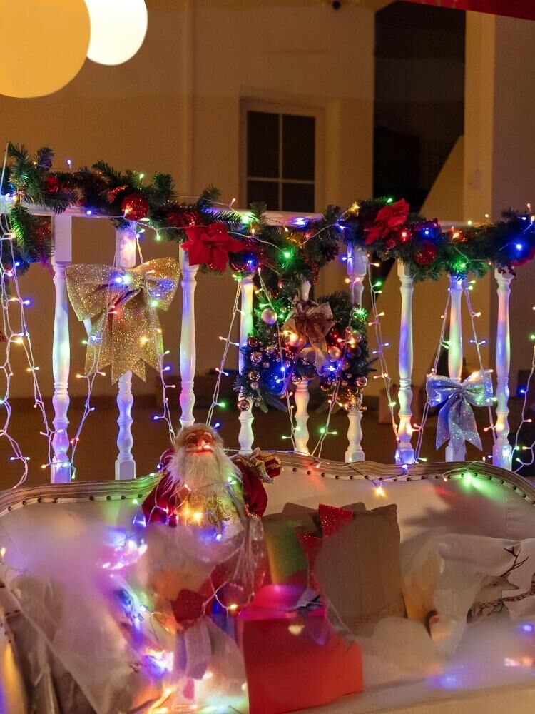900 LED Colorful USB Fairy String Lights with Remote, 30m Green Wire, IP44 Waterproof 8-Mode Timer for Christmas Bedroom Wreath Decor
