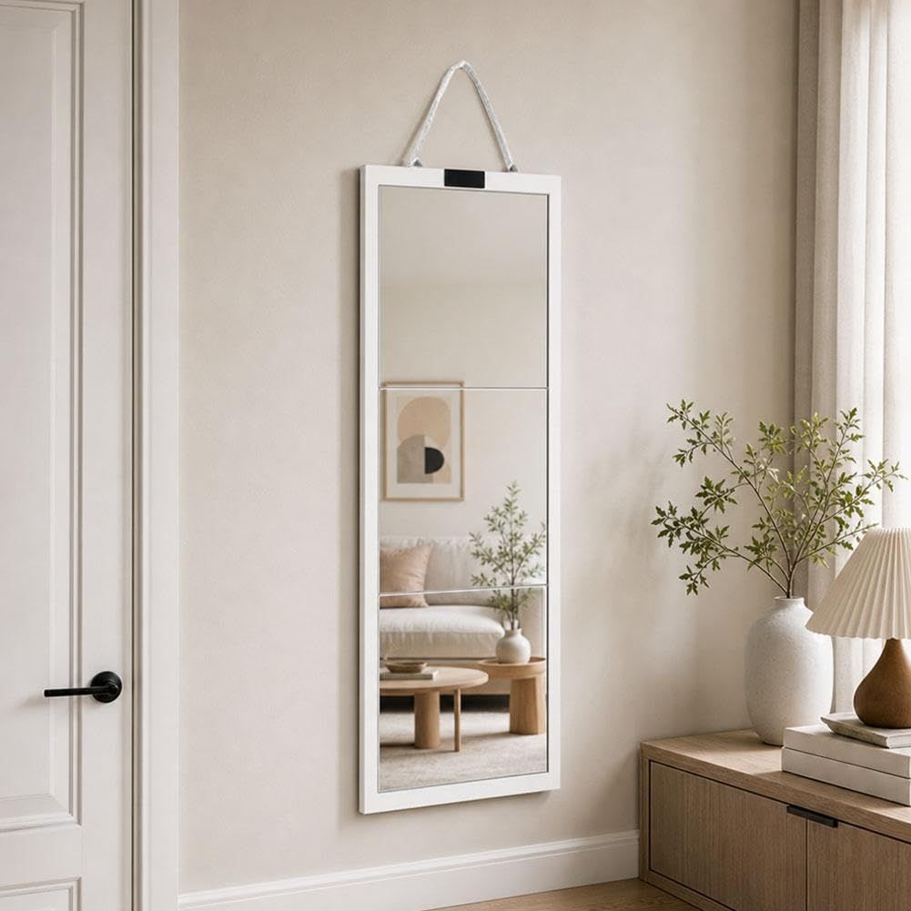Foldable Full Length Mirror, Hanging Wall Folding with Handle Shatterproof Acrylic Design, Folds for Easy Storage, Suitable for Wall Hanging or Tabletop Use, Ideal for Travel and Camping, 31*31.5cm (black)