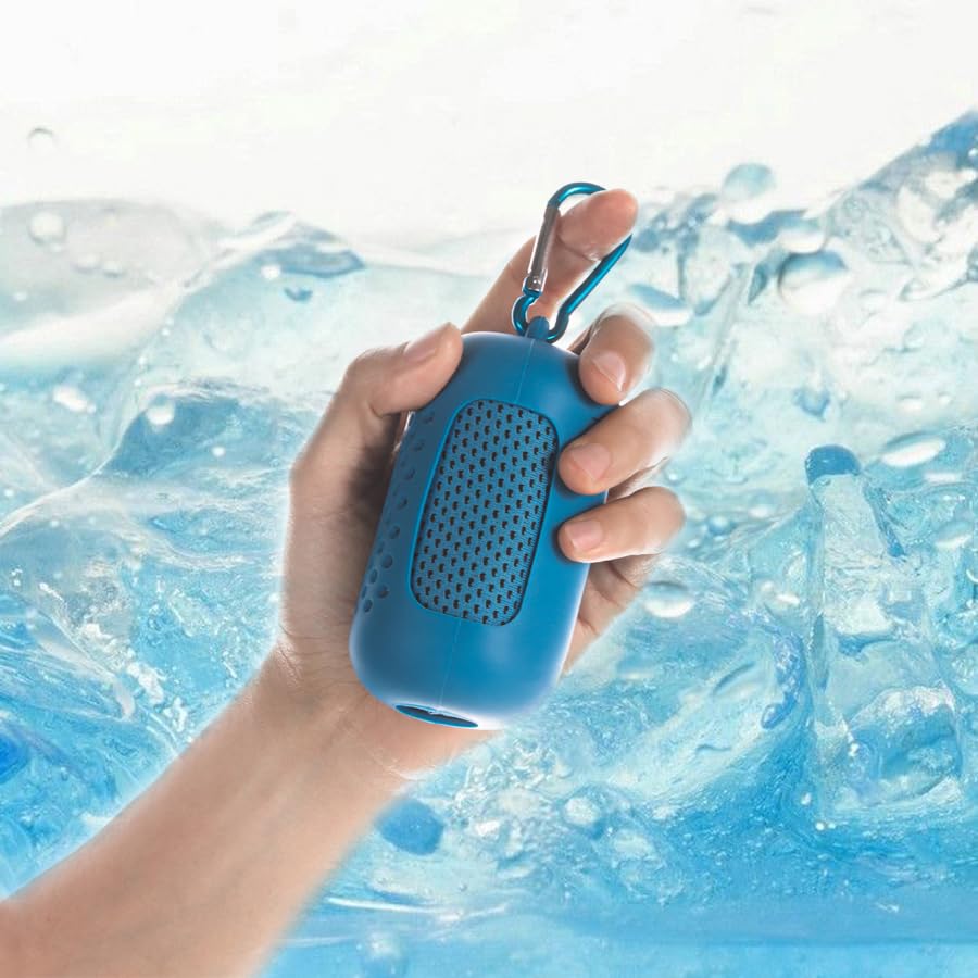 Instant Cooling Towel – Quick-Dry Sport Towel with EVA Storage Case & Carabiner Clip, Ideal for Gym, Outdoor, Travel Swimming(Blue)
