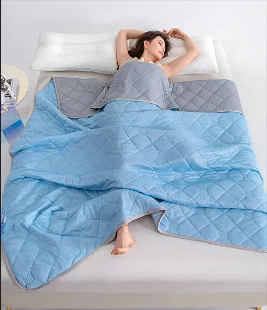 Christmas gifts for loved ones Aussie Summer Cooling Quilt – 4 Sizes, Breathable, Lightweight & Skin-Friendly for Refreshing Sleep All Season(lake blue,150cm*200cm)