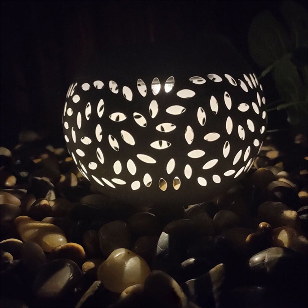 Solar Lantern Outdoor Waterproof, Solar Table Lights LED Metal Tabletop Light Solar Powered Decorative Lighting Lanterns for Desk, White