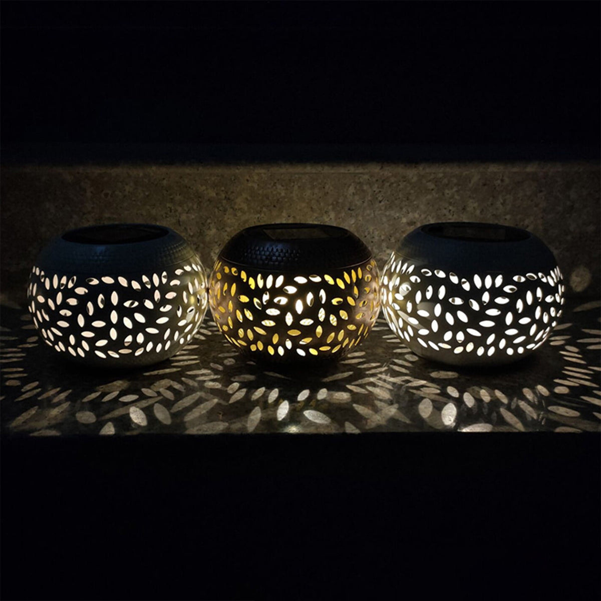 Solar Lantern Outdoor Waterproof, Solar Table Lights LED Metal Tabletop Light Solar Powered Decorative Lighting Lanterns for Desk, White