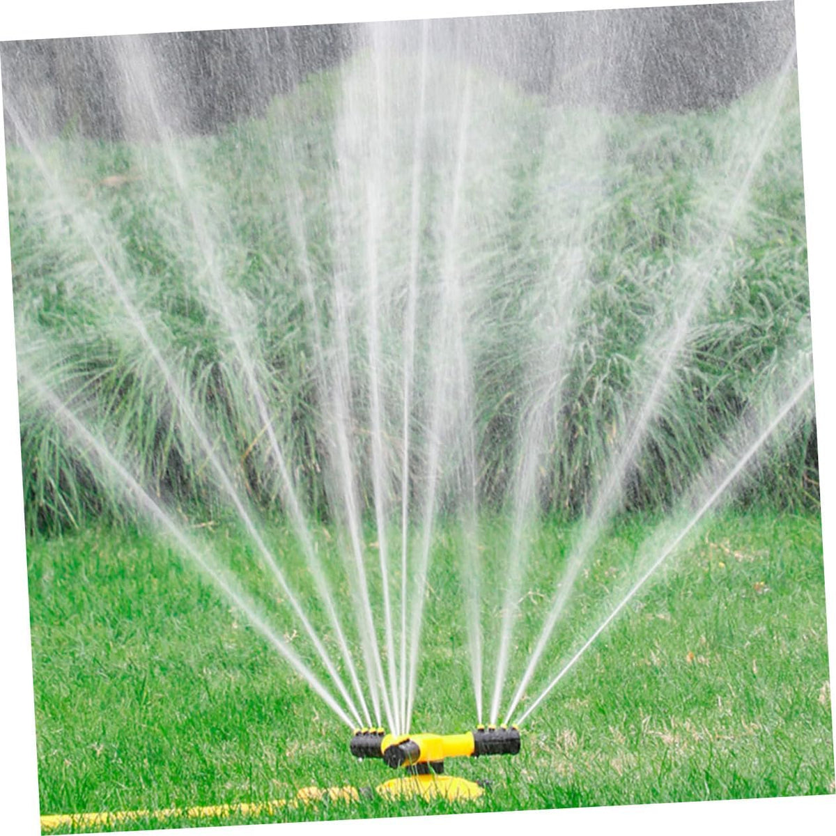 360 Degree Rotating Garden Sprinkler for Lawns and Irrigation, Automatic Watering System for Outdoor Plants and Grass, Yellow and Black
