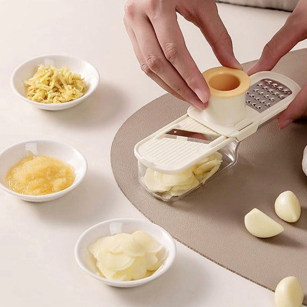 Mini Garlic Slicer, Multifunctional Garlic Grinder with Container and Hand Guard, Easy to Use Kitchen Tool for Slicing Ginger and Chili