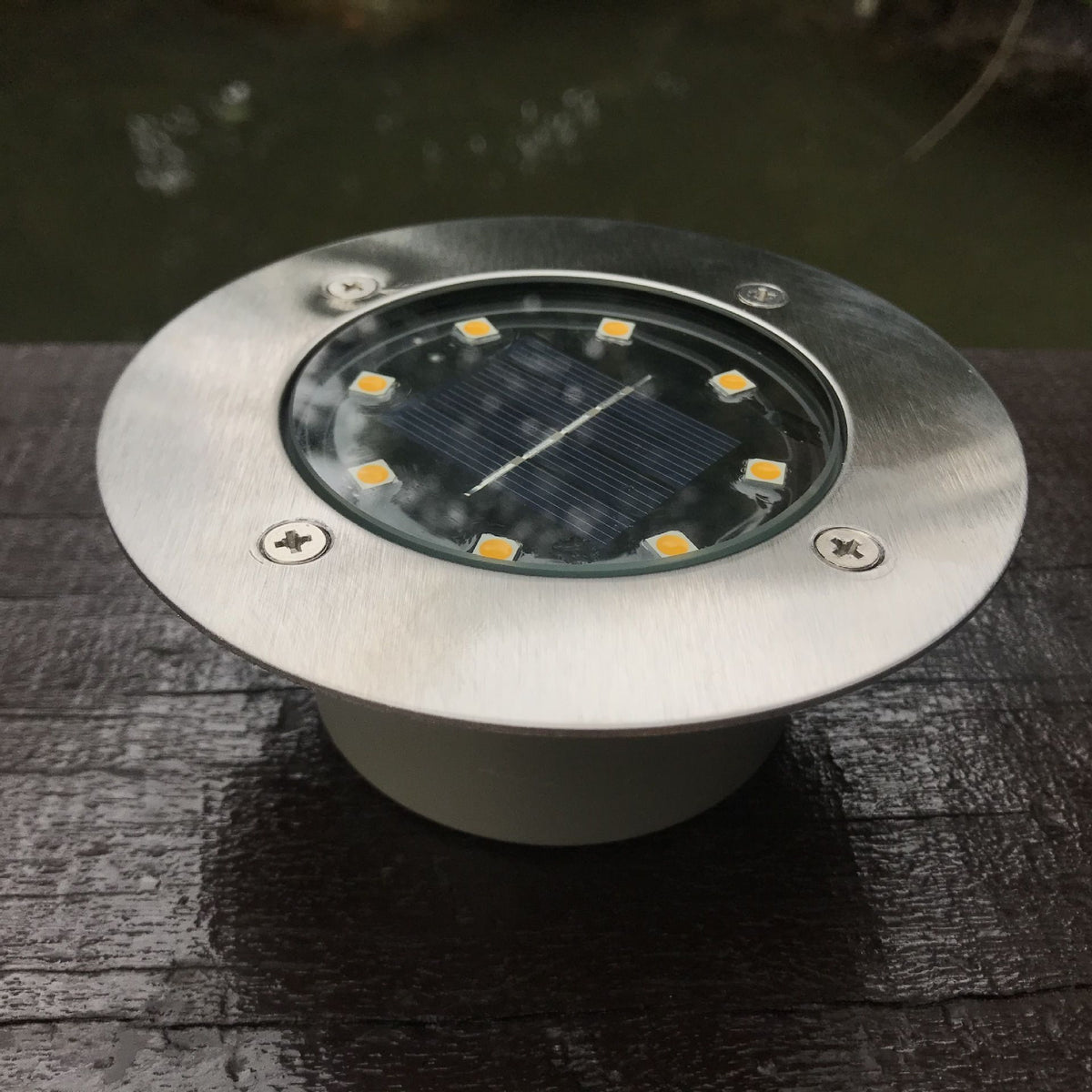 Solar 8LED Cast‑Aluminum Buried Ground Lamp Warm Light Waterproof In‑Ground Light for Backyard Villa Patio Holiday Ambience Decoration