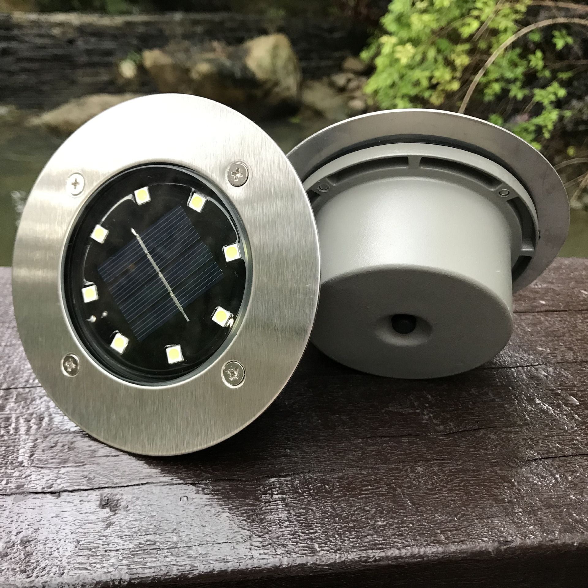 4Pcs Solar 8LED Cast‑Aluminum Buried Ground Lamps Warm Light Waterproof Lawn Lamp Villa Backyard Halloween Holiday Outdoor Decor Light