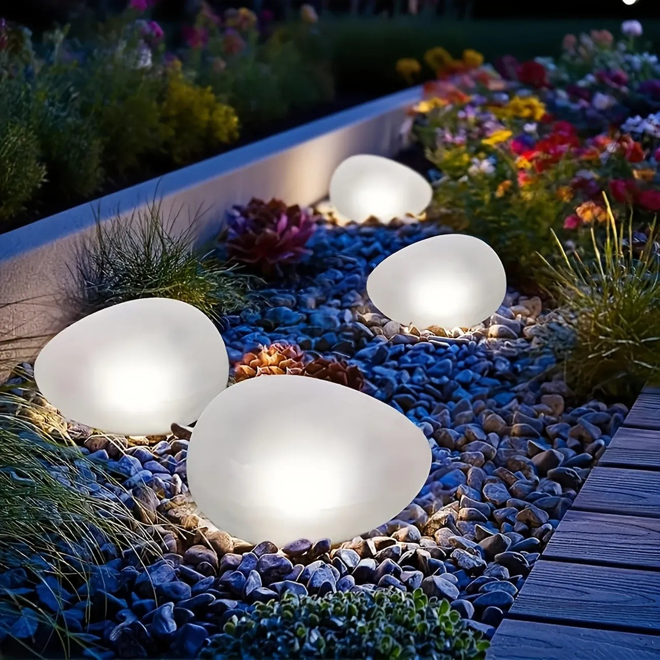 1pcs Solar simulated pebble garden light, frosted texture blends naturally, smart light control auto on/off, waterproof and weather-resistant, stable placement, ideal for garden, lawn, pathway, and landscape lighting.*white light