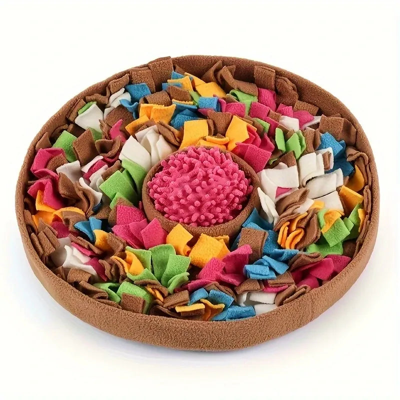 Pet Snuffle Mat Slow Feeder Bowl: Polyester Bite-Resistant Squeaky Toy, Non-Slip Base, Machine Washable, Universal for Dogs & Cats, Stress Relief Foraging Training, Healthy Slow Feeding.(brown)