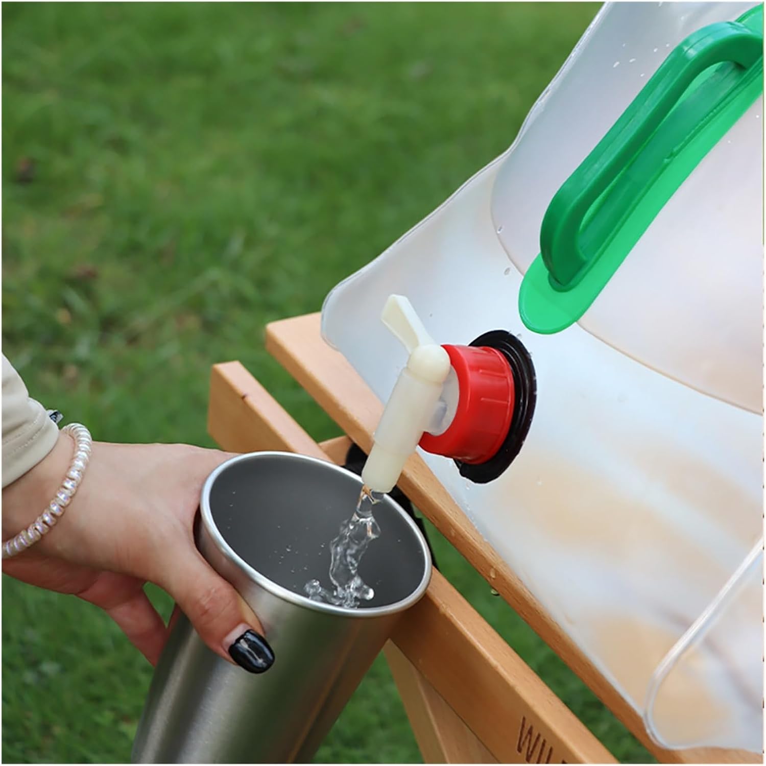 20L Collapsible Jerrycan Water Storage Container for Camping Outdoor Activities