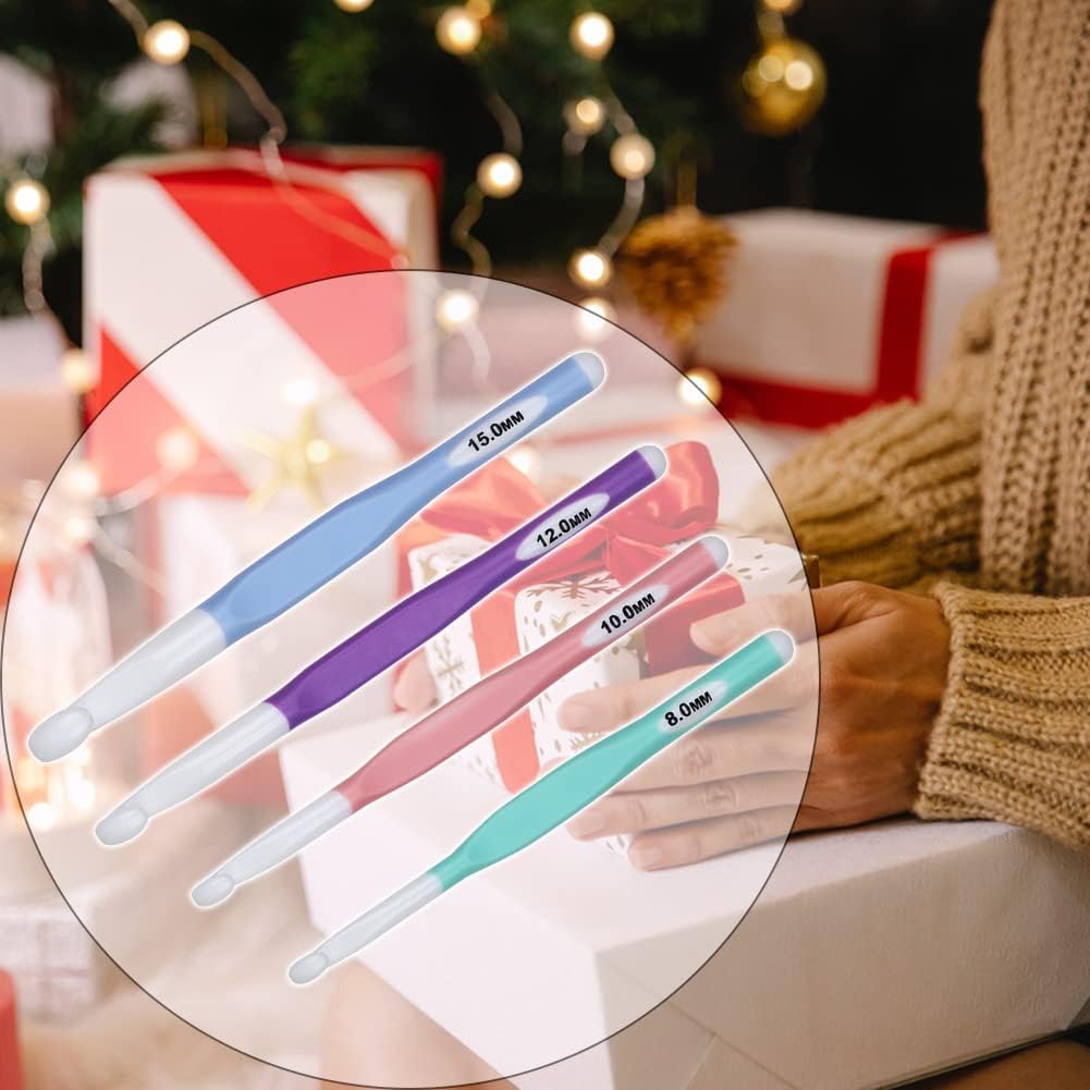 Large Sizes Crochet Hooks 4 pcs Long Crochet Needles  8mm 10mm 12mm 15mm Rubber Handle Crochet Hook Set DIY Yarn Weaving Tools for Knitting Blankets, Shawl and Carpet