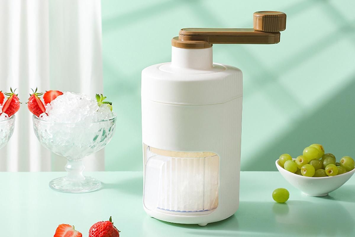 Manual Ice Crusher Shaver Portable Shaved Ice Machine Hand Snow Cone Maker