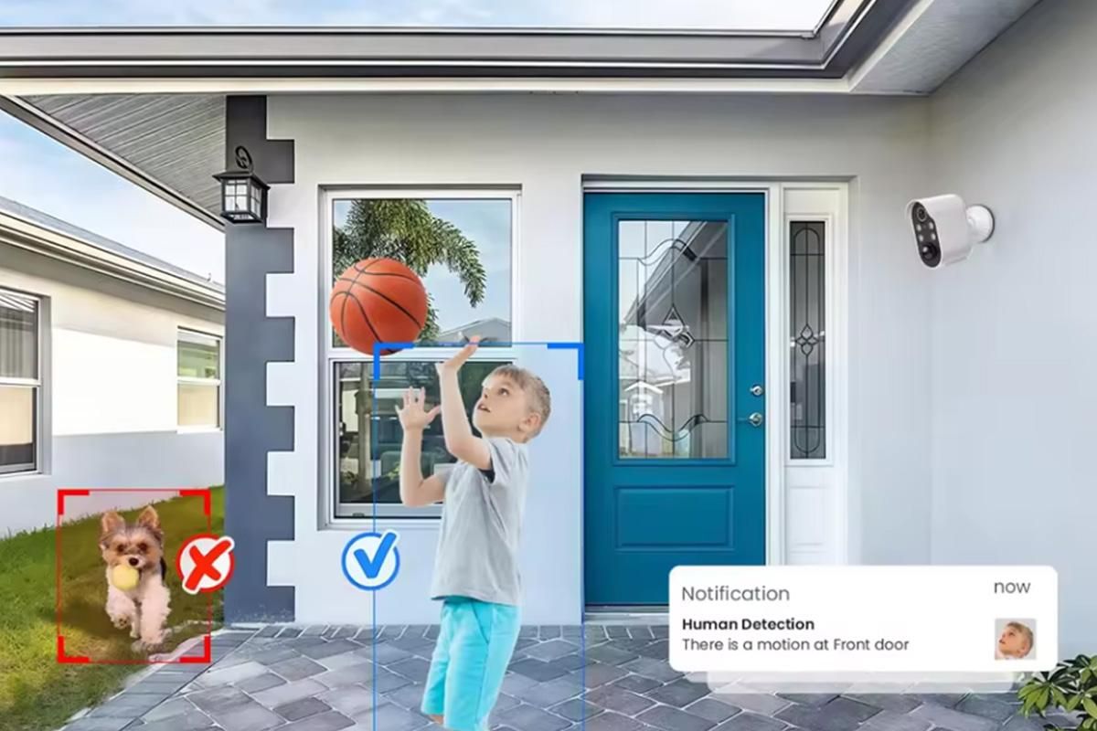 Wireless Security Camera with AI Motion Detection Real Time Notifications Waterproof -White
