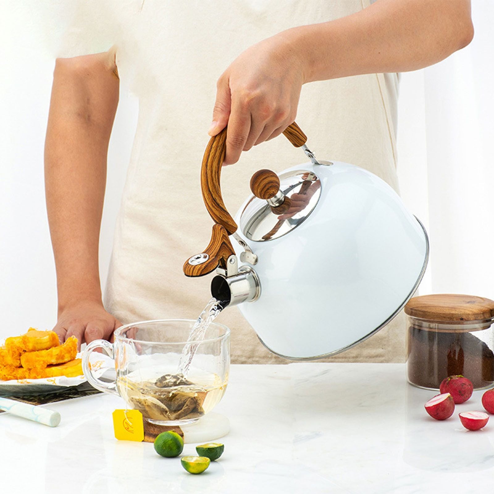 Whistle Kettle Stovetop Stainless Steel Foldable Handle Kitchen Supplies 2.5L White