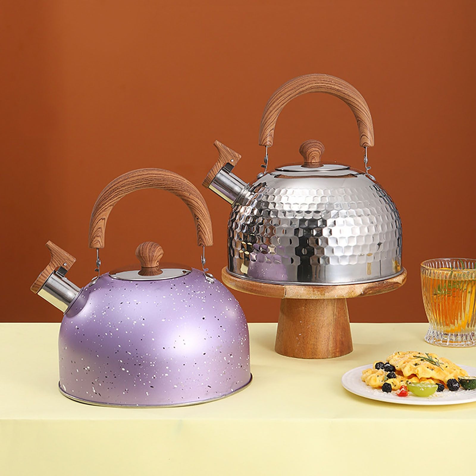 Water Kettle Stainless Steel Whistle Water Kettle Large Capacity Flat Bottomed for Gas Induction Cooker Boil Water 2L Hammer