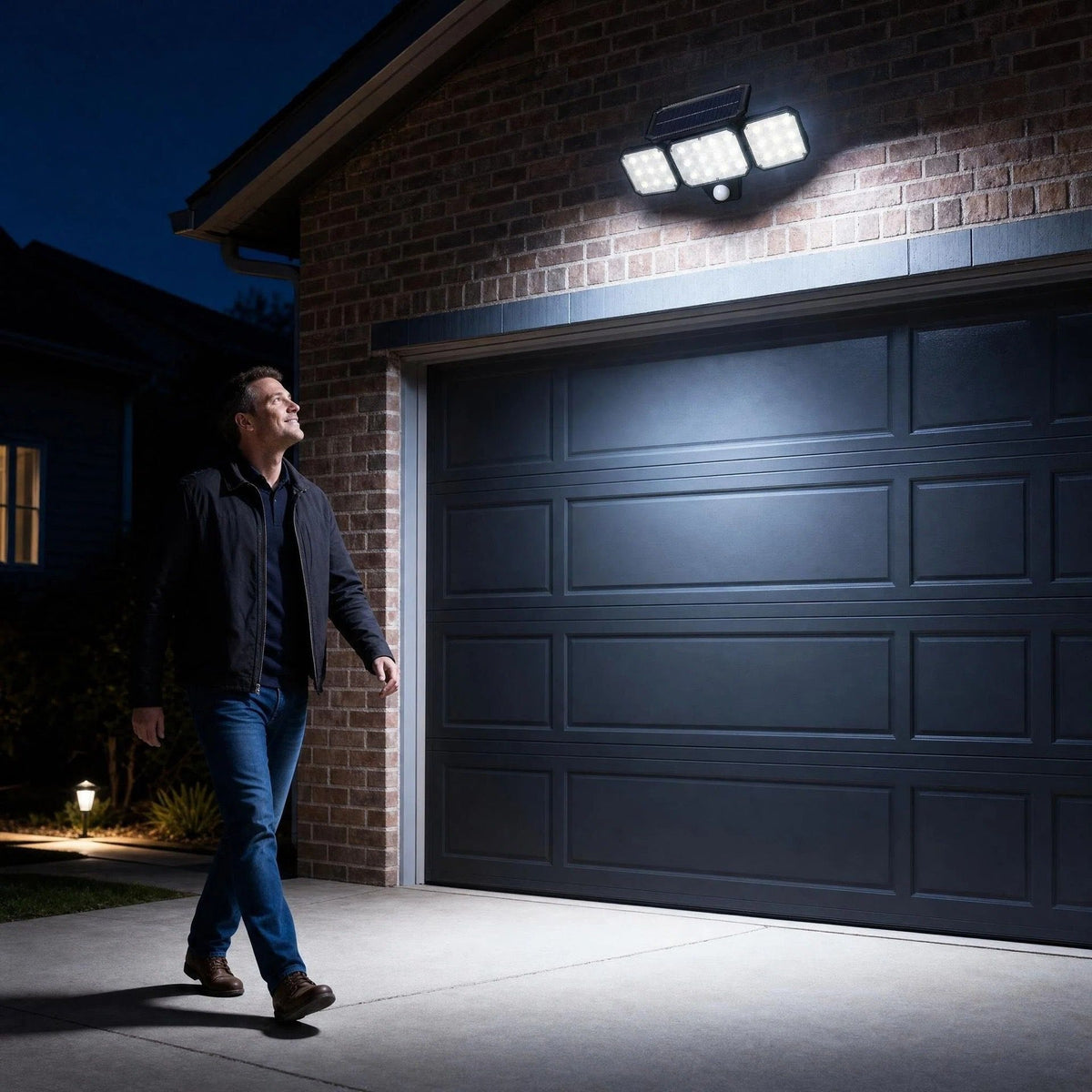 120-LED Solar Motion Sensor Outdoor Wall Light, 3 Adjustable Heads with 270° Coverage, 800 Lumens Super Bright, 3 Modes Security Lighting for Garage, Yard, Pathway and Fence (1PCS)