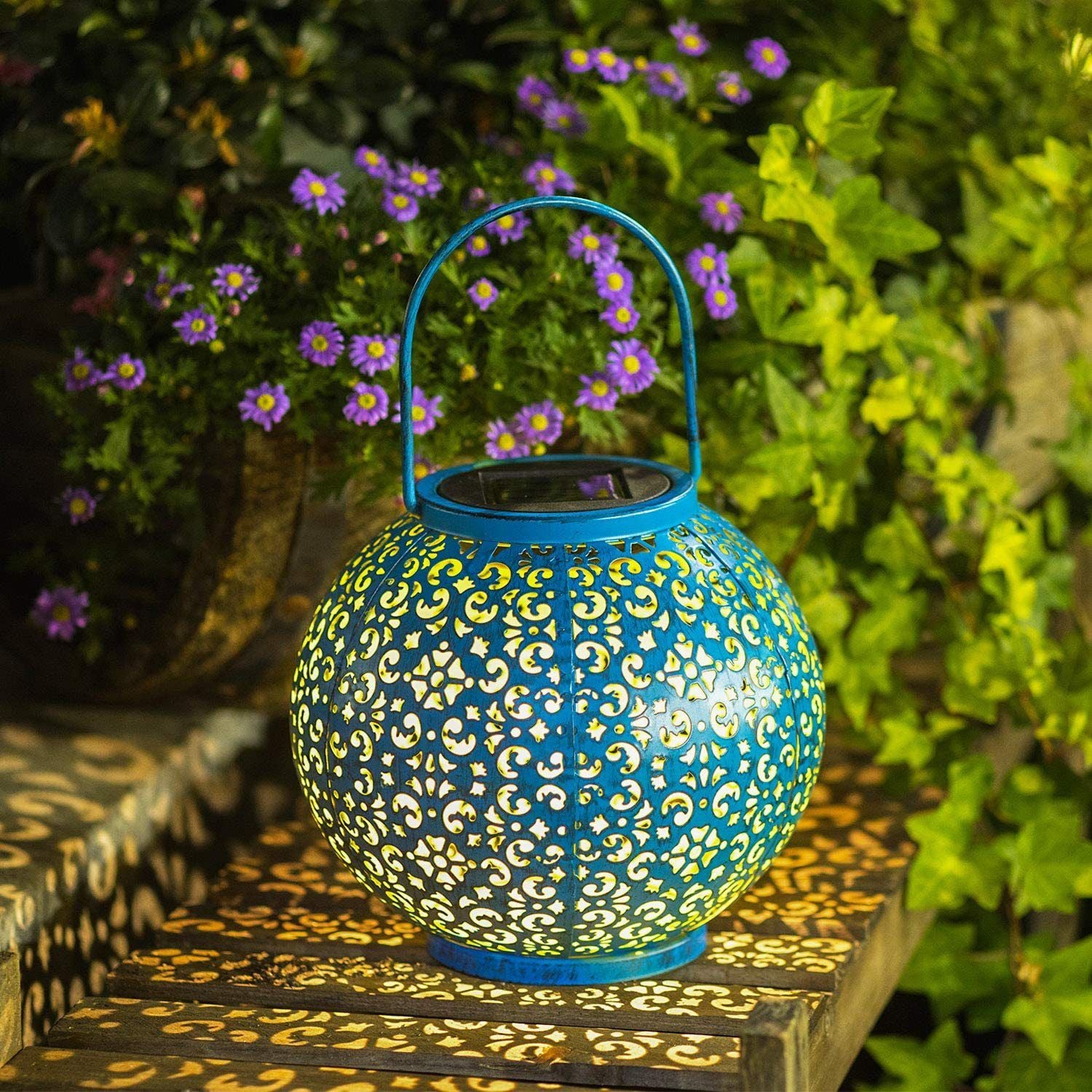 Solar Large Lanterns Outdoor Waterproof Hanging Garden Lights Metal Decorative Lantern for Table, Patio, Courtyard