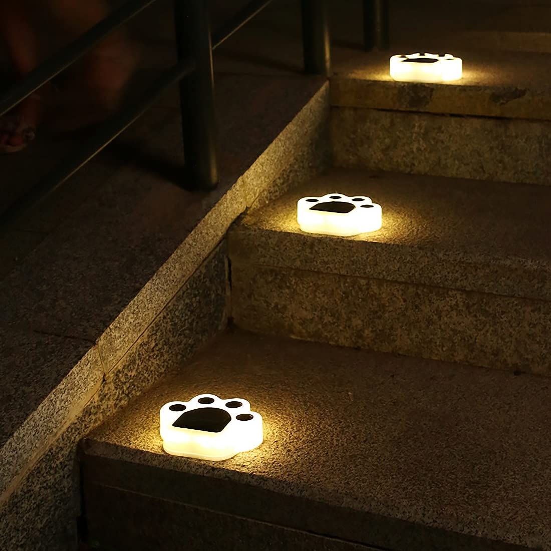 4Pcs Solar Garden Lights Outdoor Color Changing Decorative Ball Solar Lights for Patio/Lawn/Yard/Path/Christmas