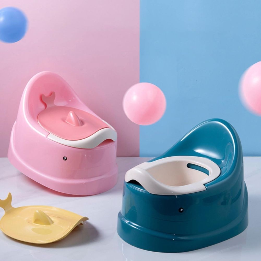 2 in 1 Travel Potty with Carry Lid, Portable Toilet Seat for Outdoor Trips Camping, Compact Easy Clean Training System (Pink)