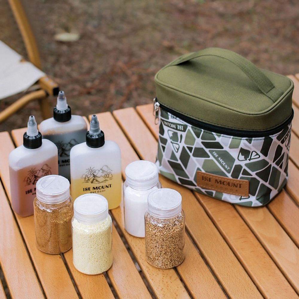 Outdoors Camping Portable Spice-Jars Organizer Containers Set With Storage Bag,Camping Spice Kit Travel Spice Holder Hiking Spices Set Bushcraft Spice Kit For Outdoor Camping BBQ
