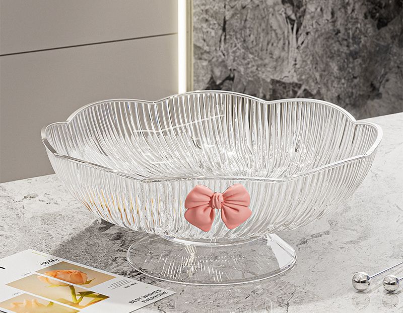 Light Luxury Floral Drainage Fruit Bowl, Petal-Shaped Pedestal Serving Tray, Large Capacity Snack & Home Décor(Light and luxurious white)