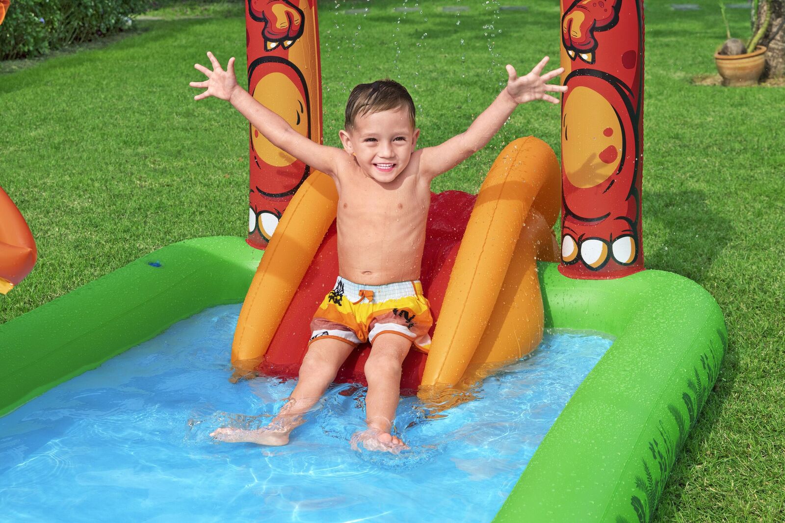 190L Jurassic Splash Water Play Centre, Bright Dinosaur Theme with Slide