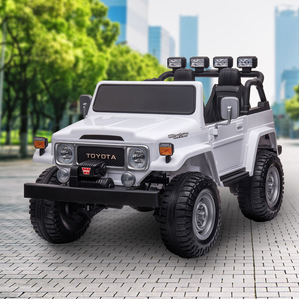 Toyota FJ-40 Licensed Kids Electric Ride On Car 2 Seater 80W Bluetooth, White