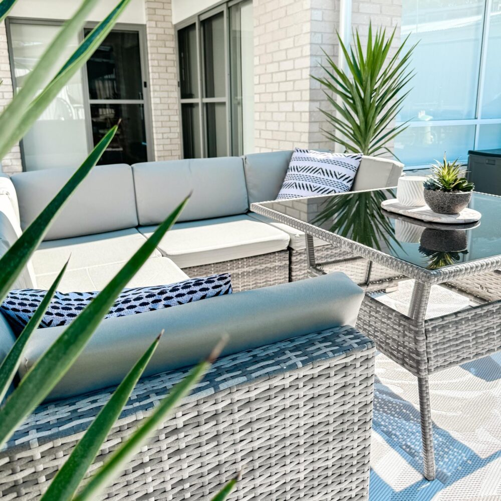 8PC Outdoor Dining Set Wicker Table & Chairs-Grey