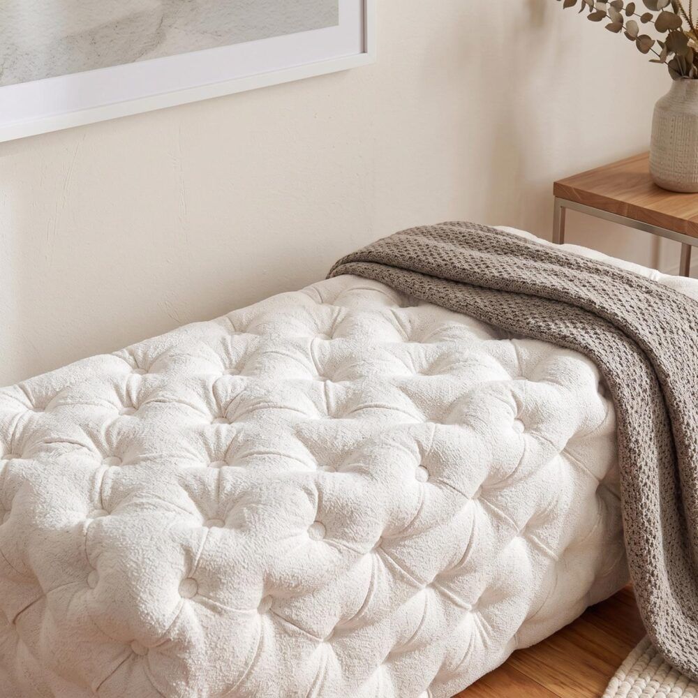 Bouclé Ottoman – White Rectangular Tufted Bench