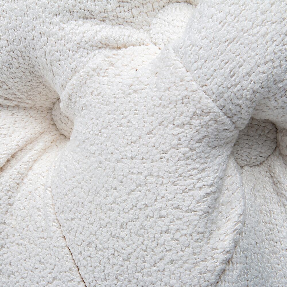 Bouclé Ottoman – White Rectangular Tufted Bench