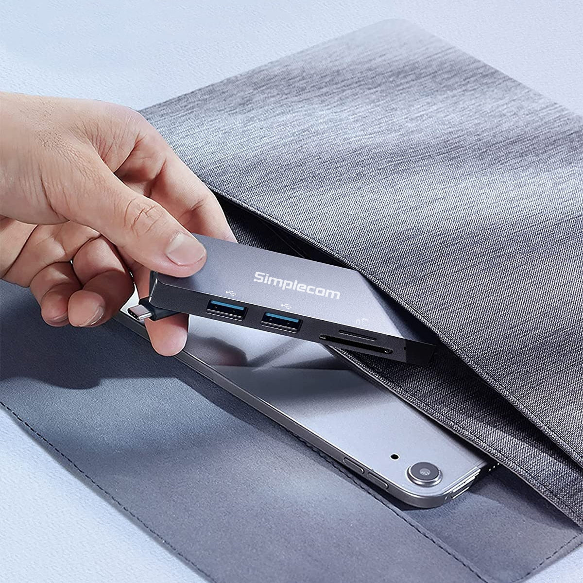 CH255 USB-C 5-in-1 Multiport Adapter 3-Port USB-A Hub with SD MicroSD Card Reader