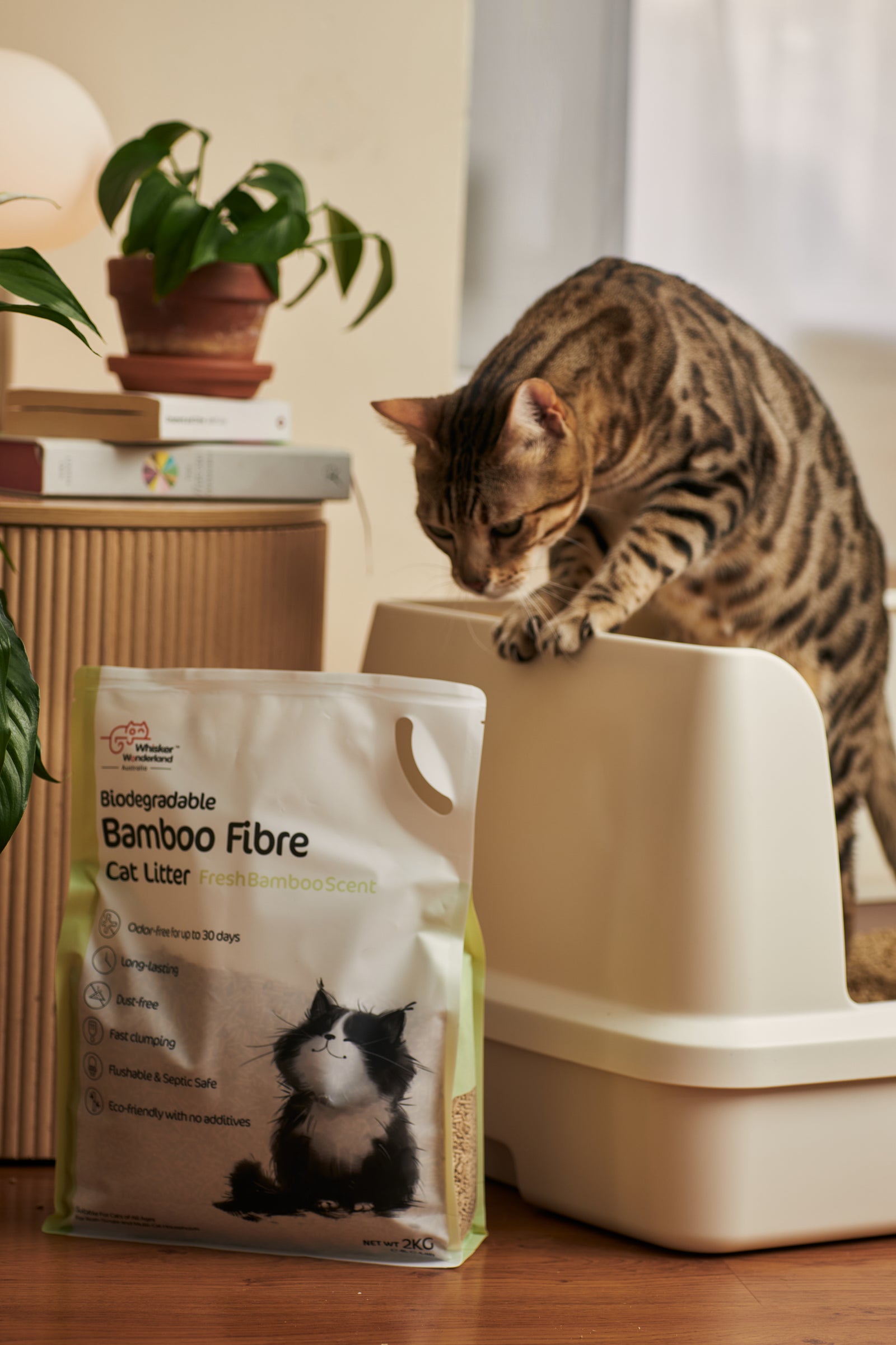 Premium Biodegradable Bamboo Fibre Cat Litter 2KG - Fresh Bamboo Scent | Superior Odour Control, Fast Clumping & Flushable | Pet & Planet Friendly
