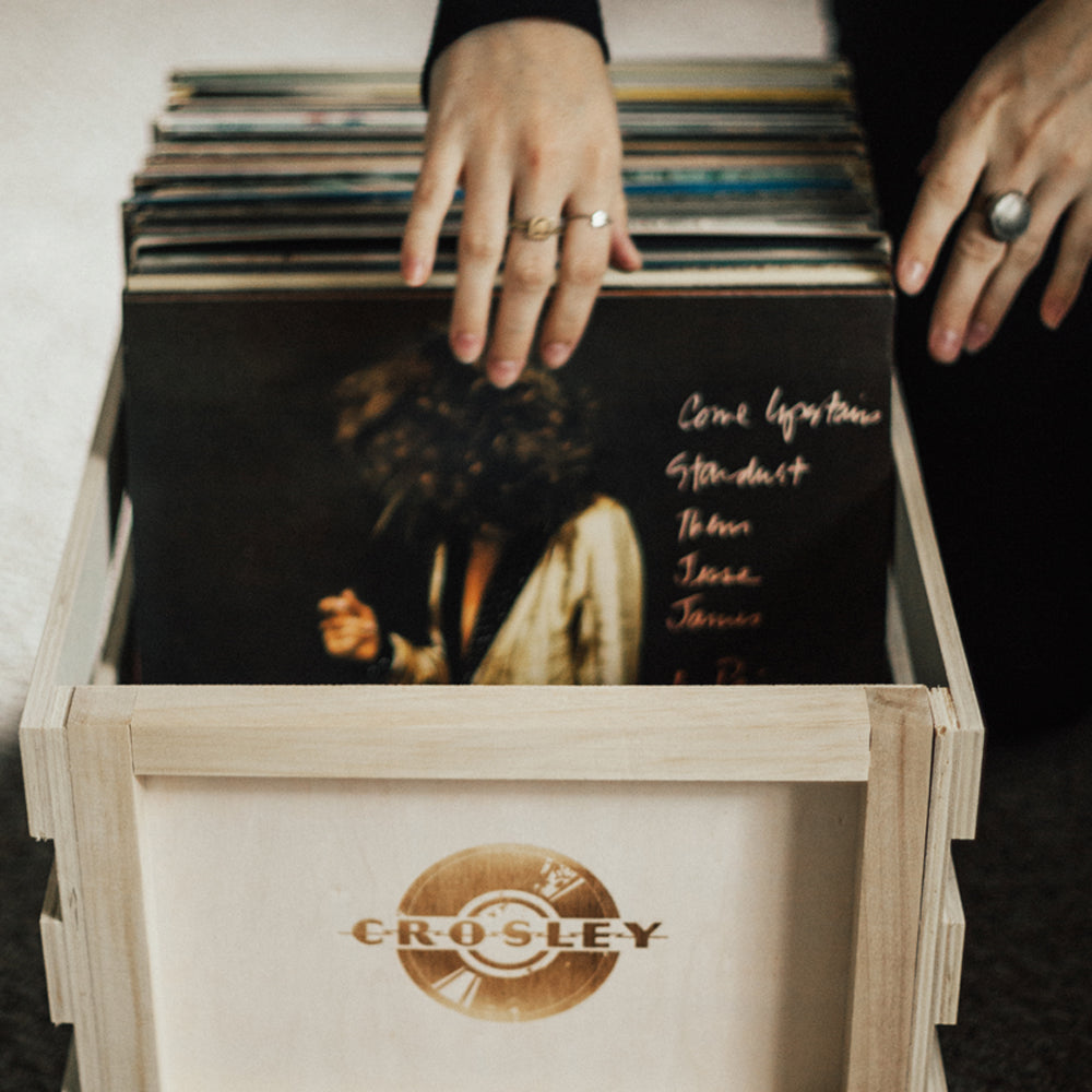 Voyager Bluetooth Portable Turntable - Cocoa + Bundled Record Storage Crate