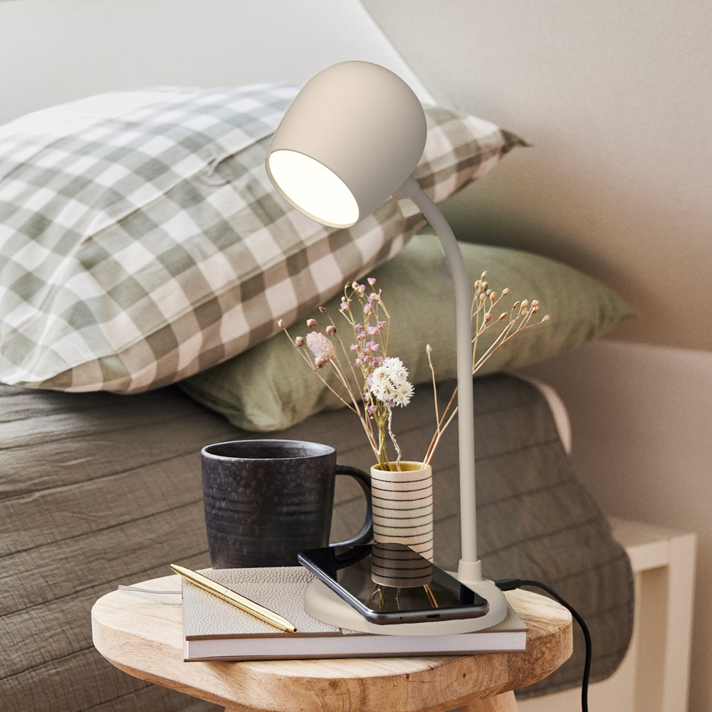 Ellie Lamp W/ Qi Charger And Bluetooth Speaker - Ivory Sand