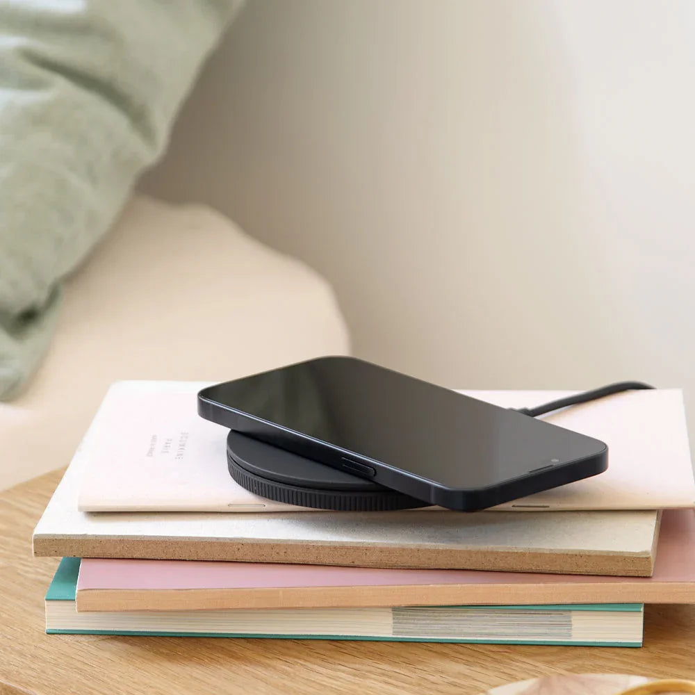 Wicharge 3 Wireless Qi Charger 15W - Black